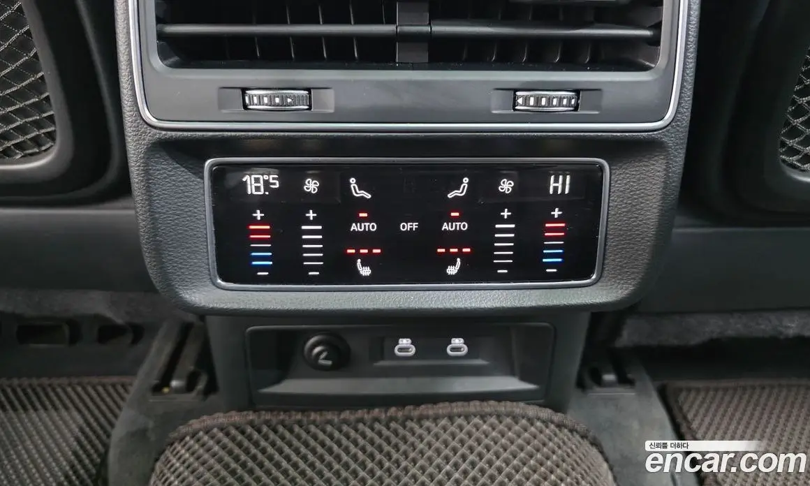 Audi Q8 2021 3.0 автомат (гидро), фото 19 Audi Q8 2021 3.0 автомат (гидро), фото 19
