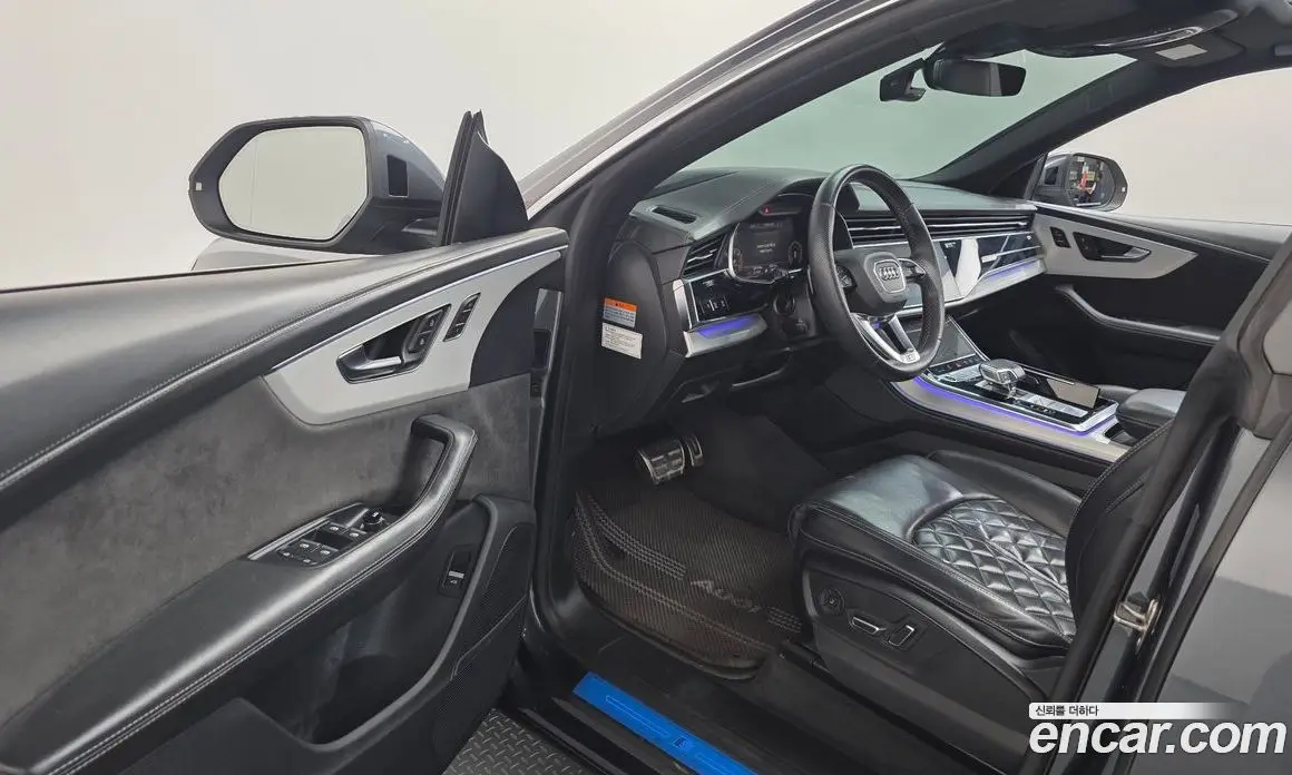 Audi Q8 2021 3.0 автомат (гидро), фото 10 Audi Q8 2021 3.0 автомат (гидро), фото 10
