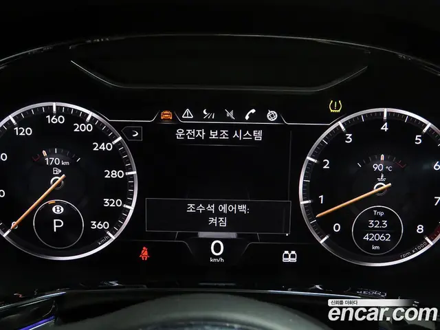 Bentley Continental 2020 4.0 автомат (гидро), миниатюра 7 Bentley Continental 2020 4.0 автомат (гидро), миниатюра 7