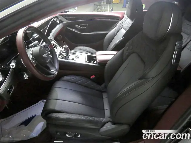 Bentley Continental 2020 4.0 автомат (гидро), миниатюра 8 Bentley Continental 2020 4.0 автомат (гидро), миниатюра 8