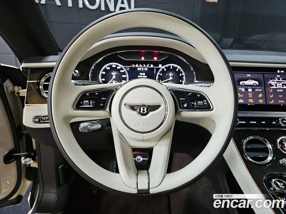 Bentley Continental 2023 4.0 автомат (гидро), фото 16 Bentley Continental 2023 4.0 автомат (гидро), фото 16