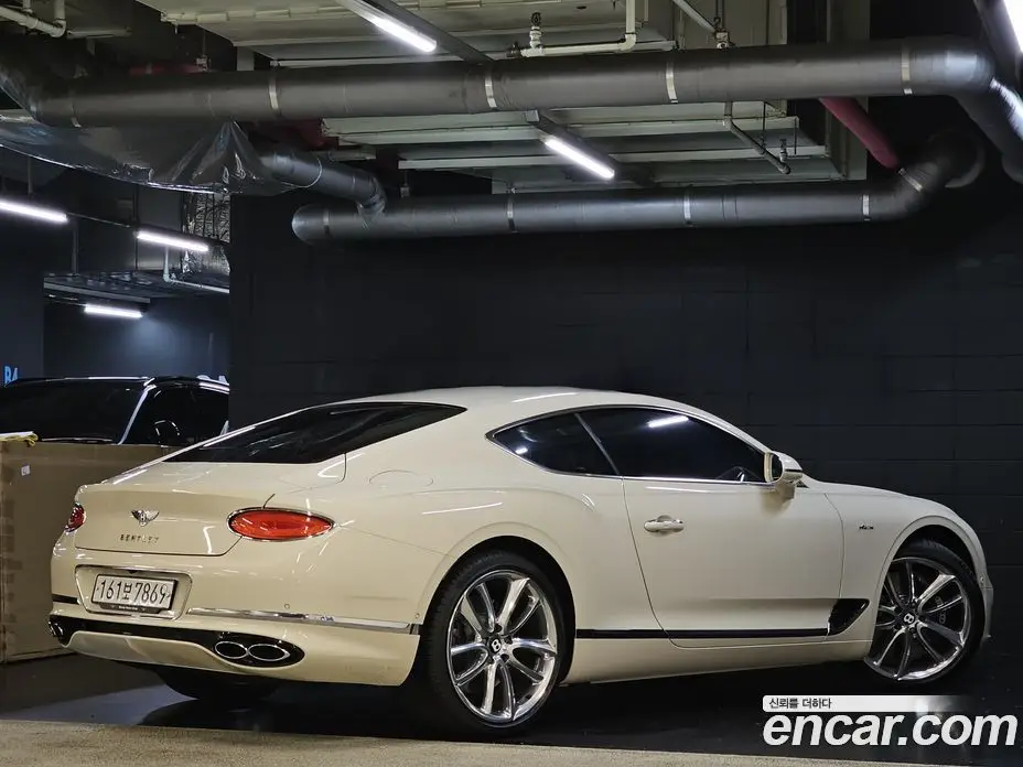 Bentley Continental 2023 4.0 автомат (гидро), фото 5 Bentley Continental 2023 4.0 автомат (гидро), фото 5