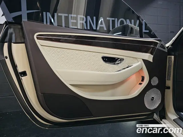 Bentley Continental 2023 4.0 автомат (гидро), миниатюра 10 Bentley Continental 2023 4.0 автомат (гидро), миниатюра 10