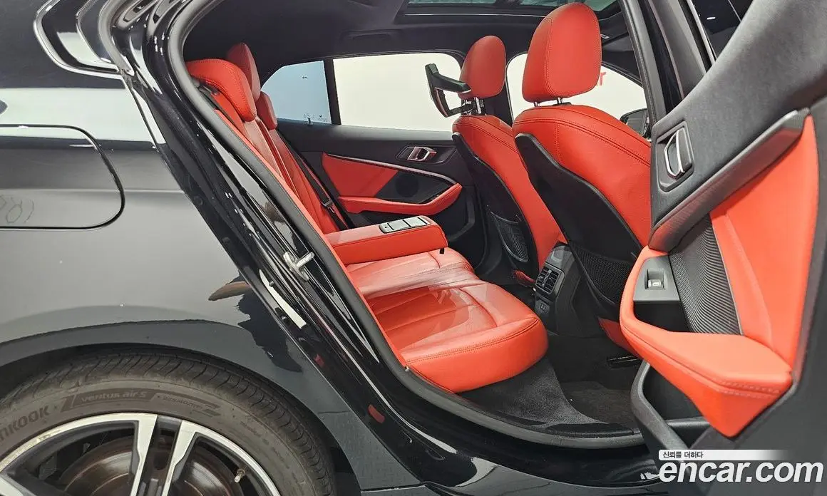 BMW 1 серия 2022 2.0 автомат (гидро), фото 12