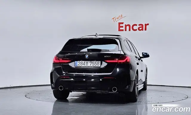 BMW 1 серия 2022 2.0 автомат (гидро), миниатюра 4