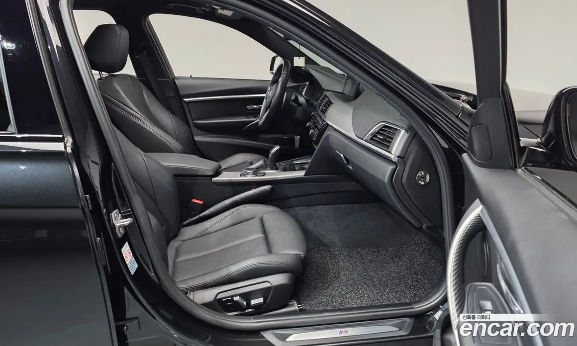 BMW 3 серия 2018 2.0 автомат (гидро), фото 11 BMW 3 серия 2018 2.0 автомат (гидро), фото 11