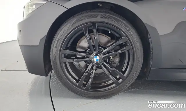 BMW 3 серия 2018 2.0 автомат (гидро), миниатюра 5 BMW 3 серия 2018 2.0 автомат (гидро), миниатюра 5