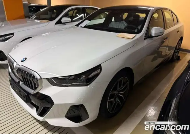 BMW 5 серия 2026 2.0 автомат (гидро), миниатюра 2 BMW 5 серия 2026 2.0 автомат (гидро), миниатюра 2