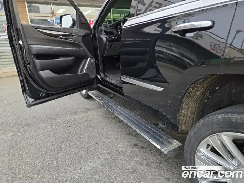 Cadillac Escalade 2019 6.2 автомат (гидро), фото 8
