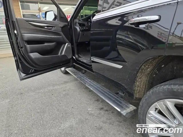 Cadillac Escalade 2019 6.2 автомат (гидро), миниатюра 8