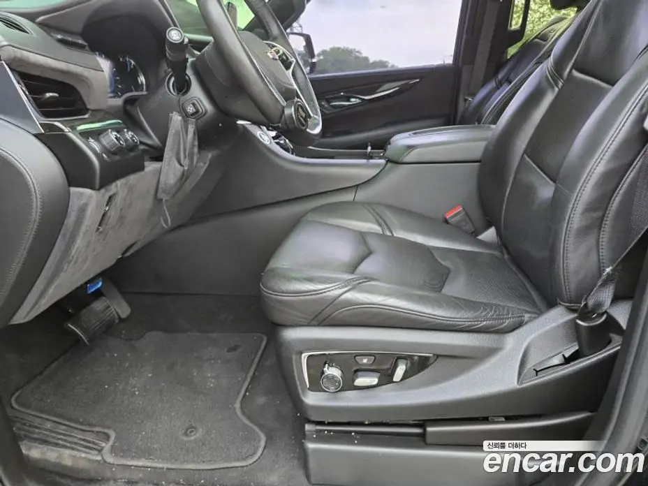 Cadillac Escalade 2019 6.2 автомат (гидро), фото 10