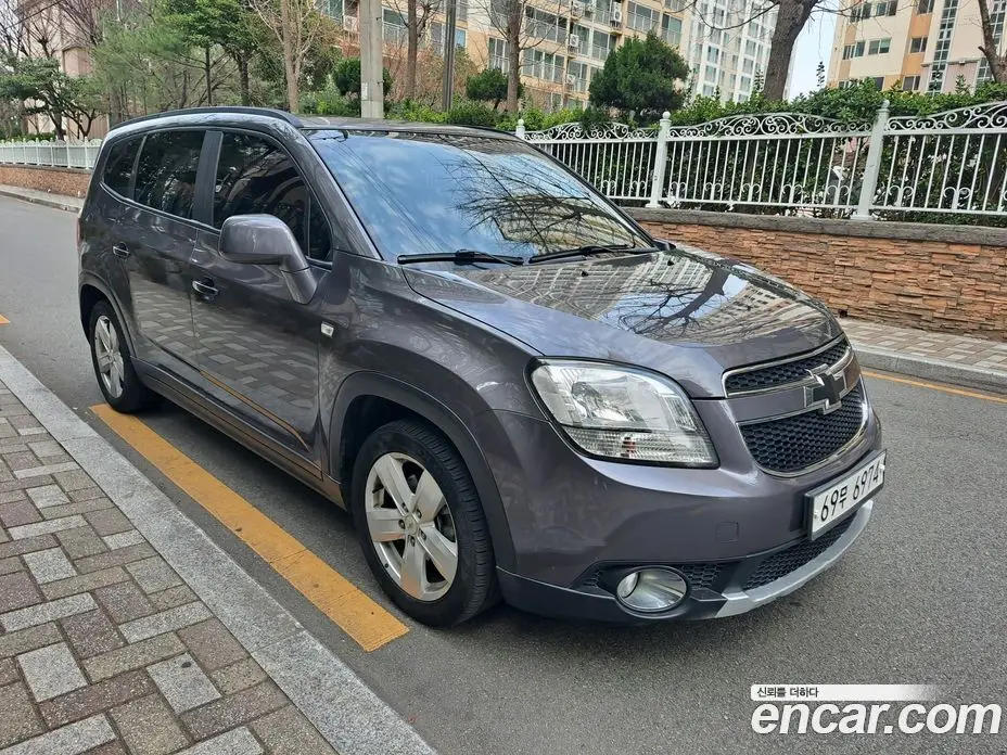 Chevrolet Orlando 2011 2.0 автомат (гидро), фото 4