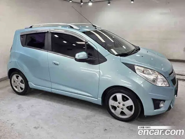 Chevrolet Spark 2011 1.0 автомат (гидро), миниатюра 2 Chevrolet Spark 2011 1.0 автомат (гидро), миниатюра 2