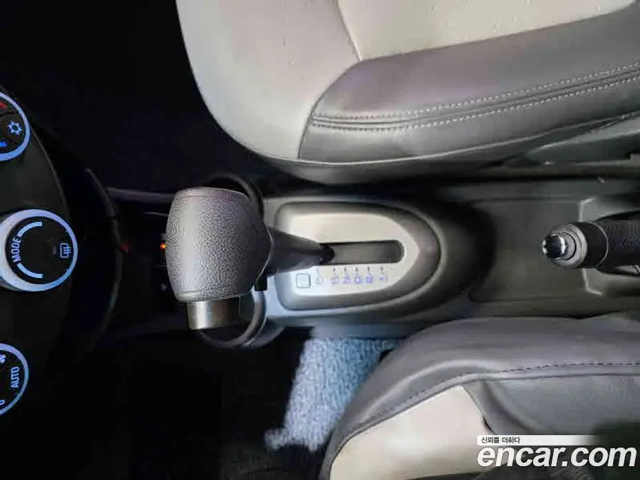 Chevrolet Spark 2011 1.0 автомат (гидро), фото 13 Chevrolet Spark 2011 1.0 автомат (гидро), фото 13