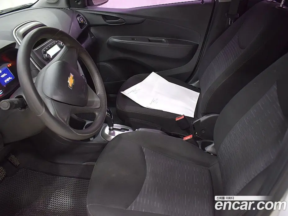 Chevrolet Spark 2015 1.0 автомат (гидро), фото 12