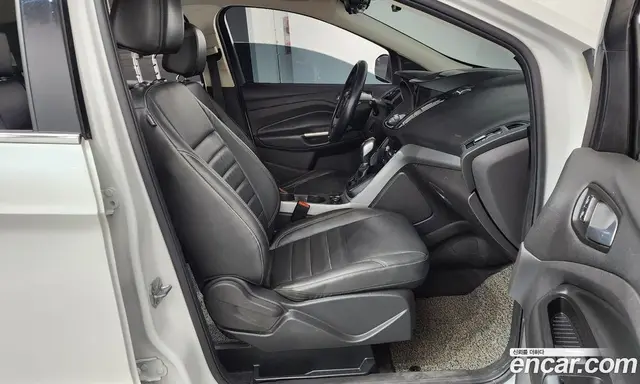 Ford Escape 2015 2.0 автомат (гидро), миниатюра 11