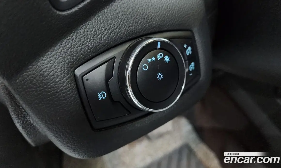 Ford Escape 2015 2.0 автомат (гидро), фото 16