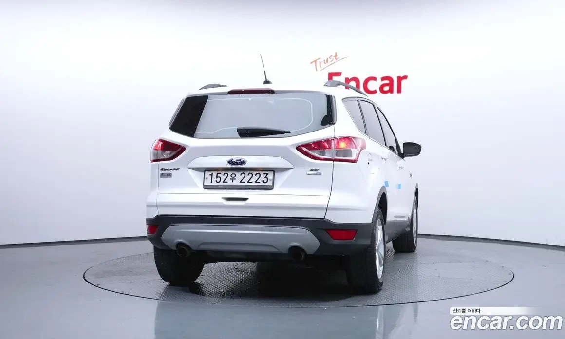Ford Escape 2015 2.0 автомат (гидро), фото 4