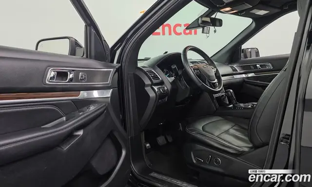 Ford Explorer 2018 2.3 автомат (гидро), миниатюра 12