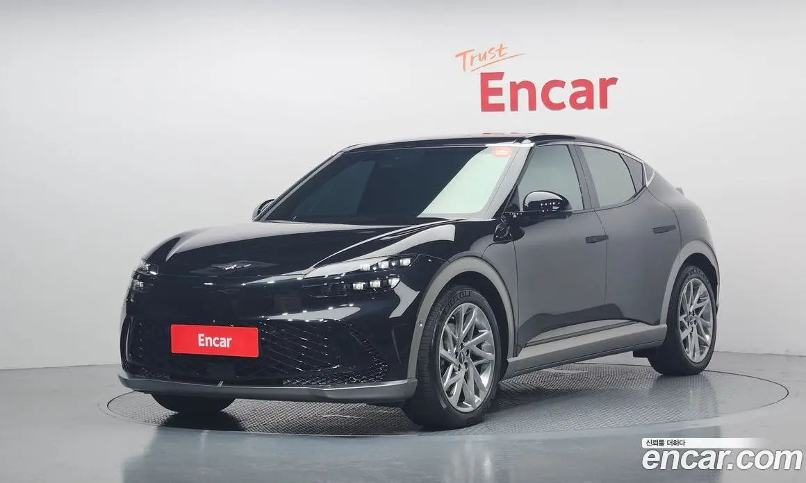 Genesis GV60 2022 0.2 автомат (гидро), фото 1 Genesis GV60 2022 0.2 автомат (гидро), фото 1