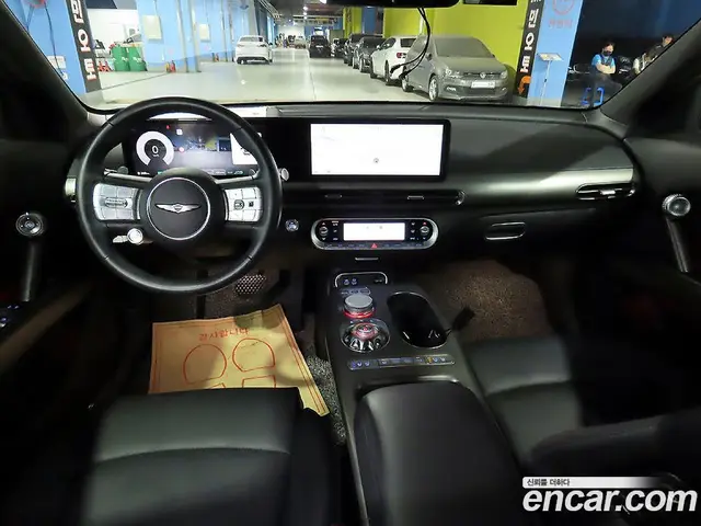 Genesis GV60 2022 0.1 автомат (гидро), миниатюра 5 Genesis GV60 2022 0.1 автомат (гидро), миниатюра 5
