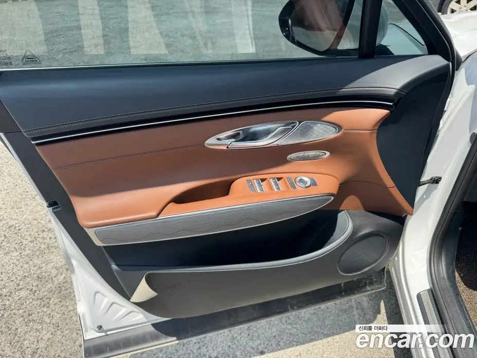 Genesis GV70 2021 2.5 автомат (гидро), фото 11
