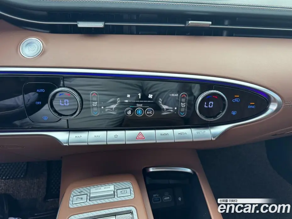 Genesis GV70 2021 2.5 автомат (гидро), фото 14