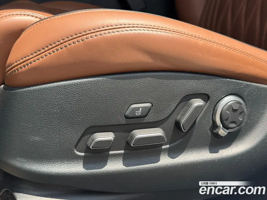 Genesis GV70 2021 2.5 автомат (гидро), фото 10