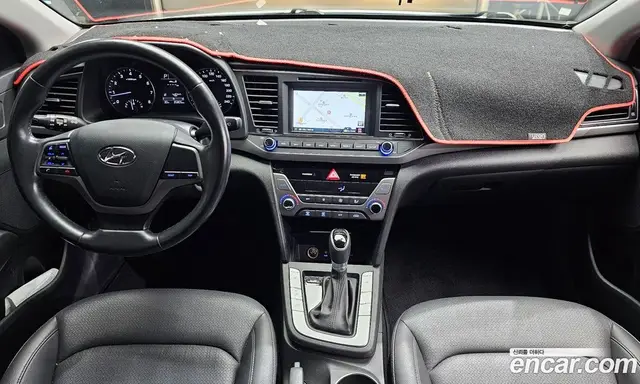 Hyundai Avante 2016 1.6 автомат (гидро), миниатюра 7 Hyundai Avante 2016 1.6 автомат (гидро), миниатюра 7