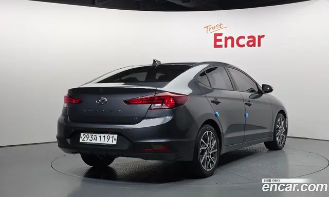 Hyundai Avante 2019 1.6 автомат (гидро), миниатюра 2 Hyundai Avante 2019 1.6 автомат (гидро), миниатюра 2