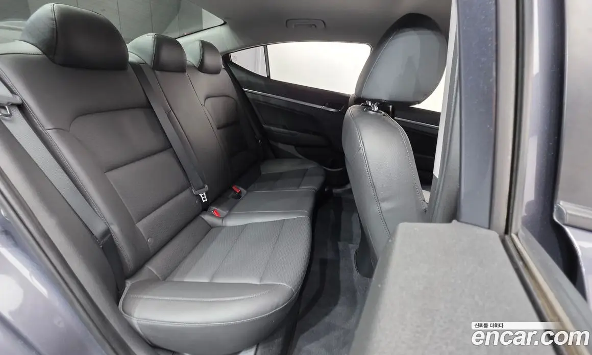 Hyundai Avante 2019 1.6 автомат (гидро), фото 19 Hyundai Avante 2019 1.6 автомат (гидро), фото 19