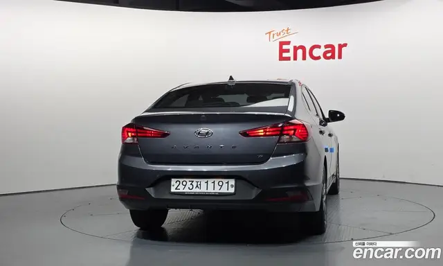 Hyundai Avante 2019 1.6 автомат (гидро), миниатюра 4 Hyundai Avante 2019 1.6 автомат (гидро), миниатюра 4