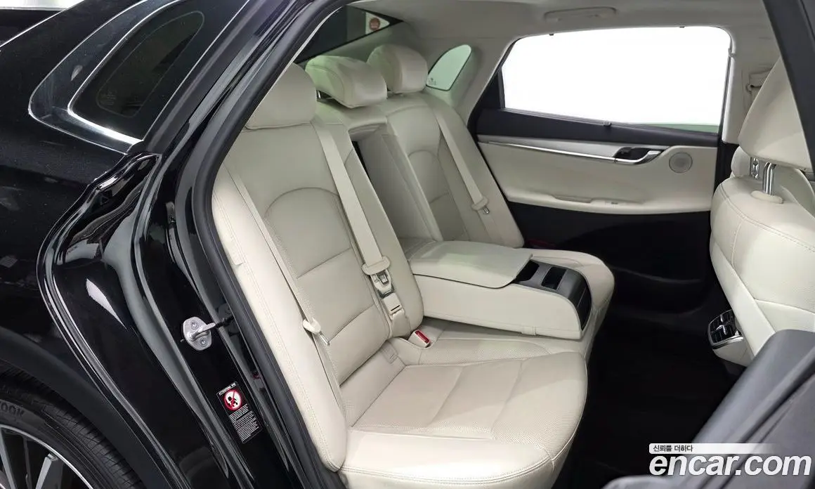 Hyundai Grandeur 2022 2.5 автомат (гидро), фото 11