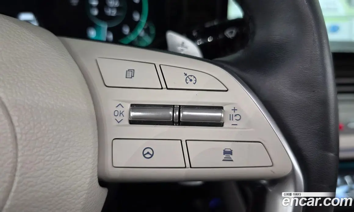 Hyundai Grandeur 2022 2.5 автомат (гидро), фото 19