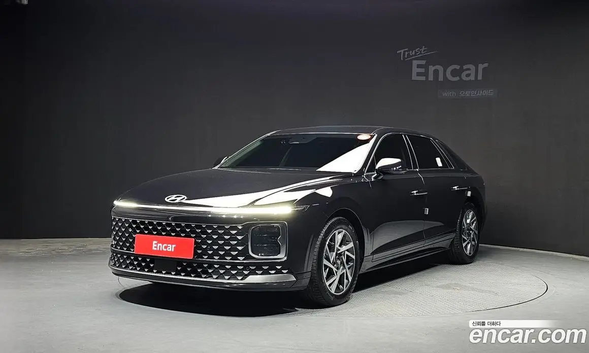Hyundai Grandeur 2023 1.6 автомат (гидро), фото 1 Hyundai Grandeur 2023 1.6 автомат (гидро), фото 1