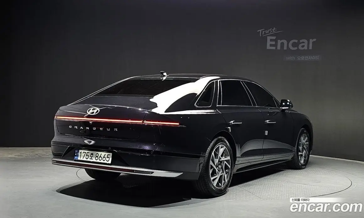 Hyundai Grandeur 2023 1.6 автомат (гидро), фото 2 Hyundai Grandeur 2023 1.6 автомат (гидро), фото 2