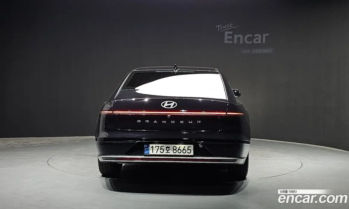 Hyundai Grandeur 2023 1.6 автомат (гидро), фото 4 Hyundai Grandeur 2023 1.6 автомат (гидро), фото 4