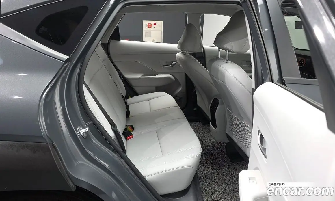 Hyundai Kona 2024 1.6 автомат (гидро), фото 12 Hyundai Kona 2024 1.6 автомат (гидро), фото 12