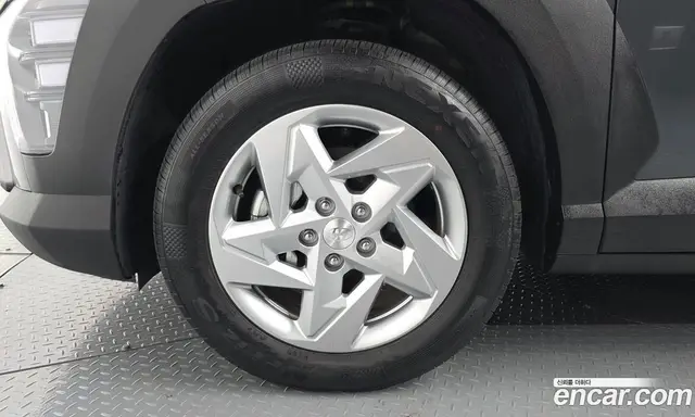 Hyundai Kona 2024 1.6 автомат (гидро), миниатюра 5 Hyundai Kona 2024 1.6 автомат (гидро), миниатюра 5