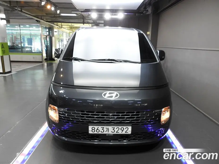Hyundai Staria 2024 3.5 автомат (гидро), фото 3 Hyundai Staria 2024 3.5 автомат (гидро), фото 3