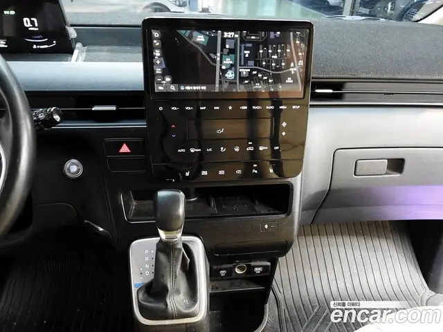 Hyundai Staria 2024 3.5 автомат (гидро), миниатюра 8 Hyundai Staria 2024 3.5 автомат (гидро), миниатюра 8