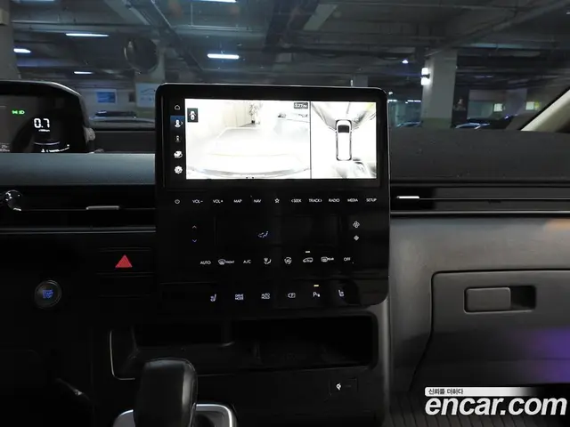 Hyundai Staria 2024 3.5 автомат (гидро), миниатюра 9 Hyundai Staria 2024 3.5 автомат (гидро), миниатюра 9