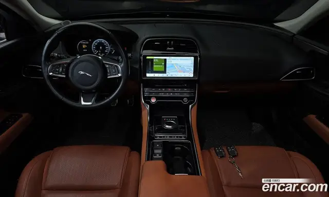 Jaguar XE 2019 2.0 автомат (гидро), миниатюра 7 Jaguar XE 2019 2.0 автомат (гидро), миниатюра 7