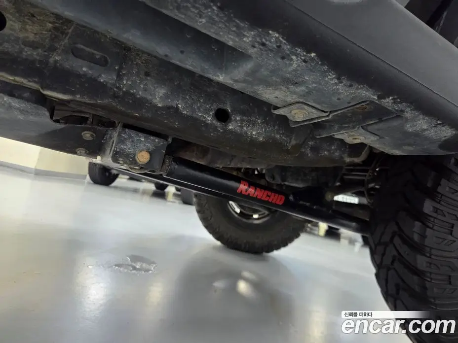 Jeep Wrangler 2011 3.8 автомат (гидро), фото 16 Jeep Wrangler 2011 3.8 автомат (гидро), фото 16