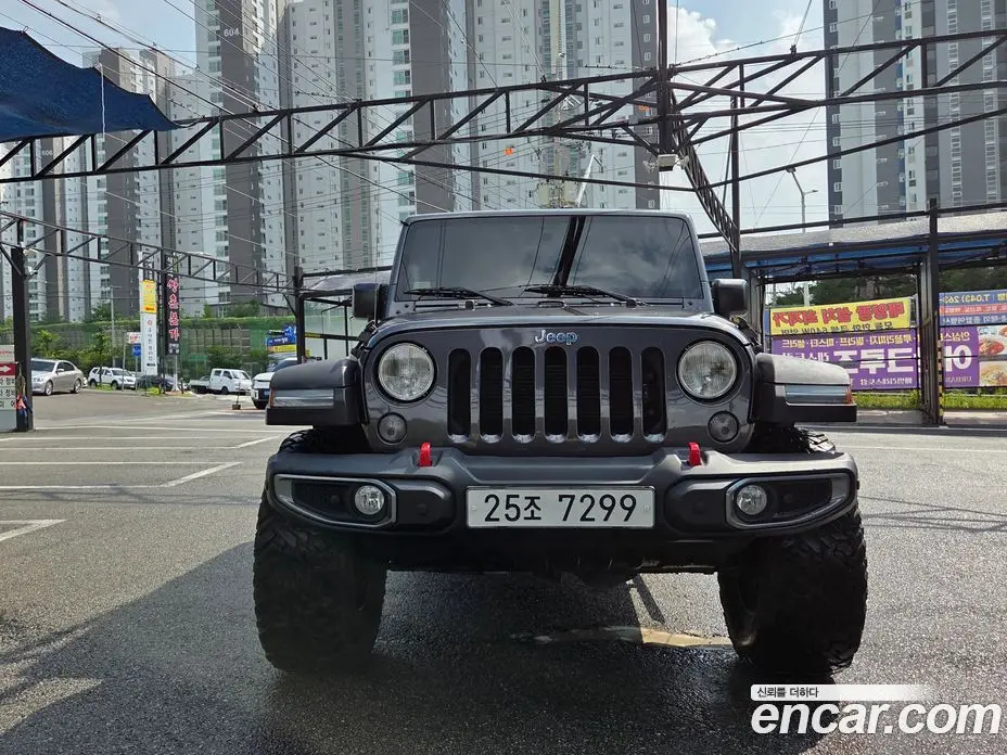 Jeep Wrangler 2017 3.6 автомат (гидро), фото 3