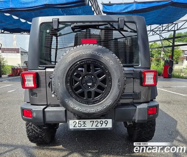 Jeep Wrangler 2017 3.6 автомат (гидро), миниатюра 4