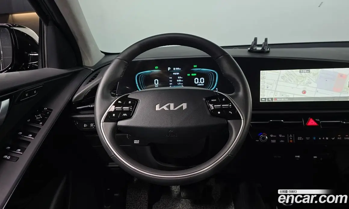 Kia Niro 2026 1.6 автомат (гидро), фото 12 Kia Niro 2026 1.6 автомат (гидро), фото 12