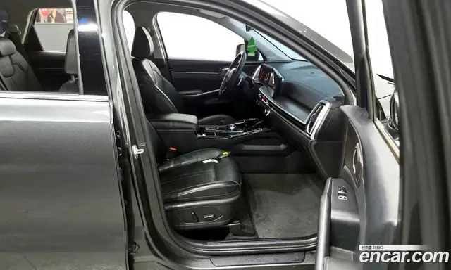 Kia Sorento 2023 2.2 автомат (гидро), миниатюра 11 Kia Sorento 2023 2.2 автомат (гидро), миниатюра 11