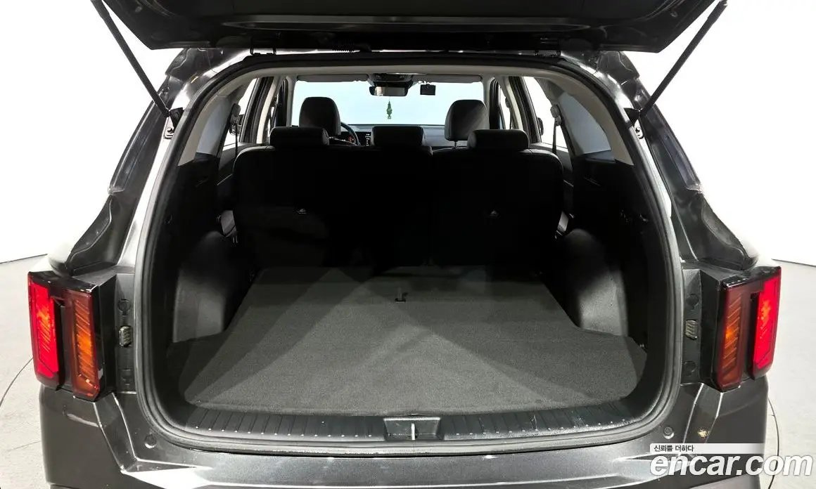 Kia Sorento 2023 2.2 автомат (гидро), фото 20 Kia Sorento 2023 2.2 автомат (гидро), фото 20