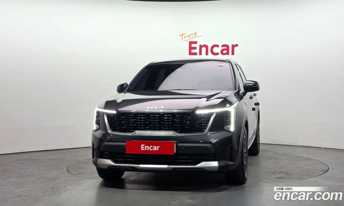 Kia Sorento 2023 2.2 автомат (гидро), фото 3 Kia Sorento 2023 2.2 автомат (гидро), фото 3